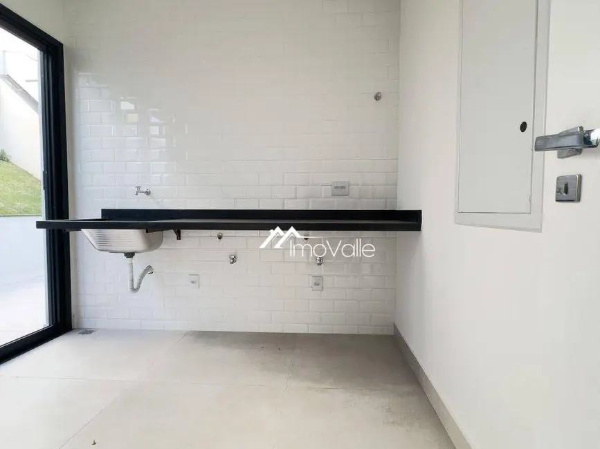 Casa de Condomínio com 5 quartos à venda, 460m2 em Sao Jose Dos Campos - SP - imagem 8 Foto 8 de Casa de Condomínio com 5 quartos à venda, 460m2 em Sao Jose Dos Campos - SP