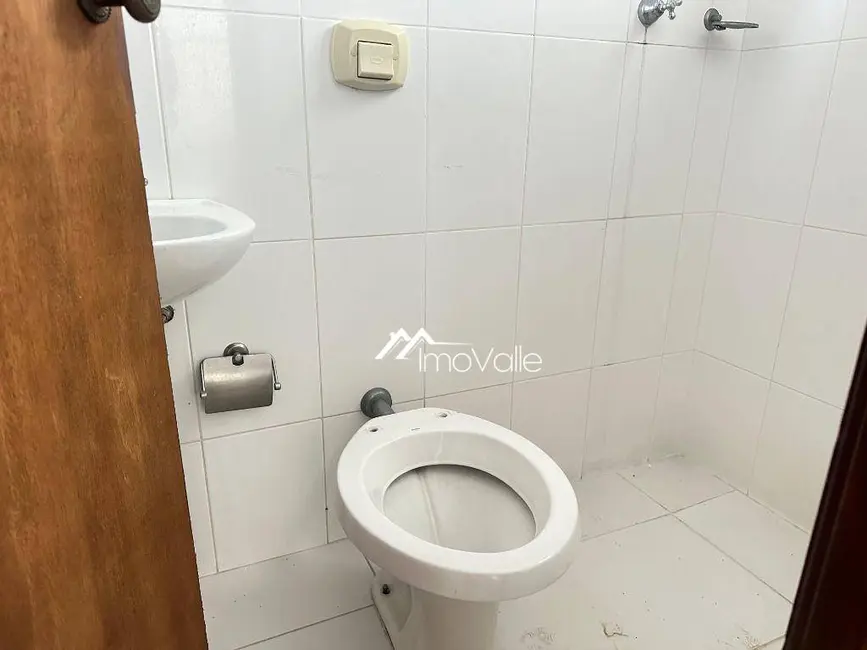 Casa de Condomínio com 4 quartos para alugar, 360m2 em Sao Jose Dos Campos - SP - imagem 9 Foto 9 de Casa de Condomínio com 4 quartos para alugar, 360m2 em Sao Jose Dos Campos - SP
