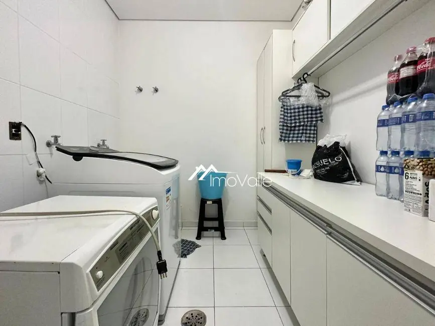 Foto 8 de Casa de Condomínio com 4 quartos à venda e para alugar, 312m2 em Vila Oliveira, Mogi Das Cruzes - SP