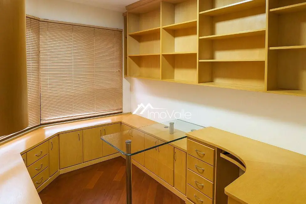 Foto 5 de Sobrado com 3 quartos à venda, 360m2 em Sao Jose Dos Campos - SP