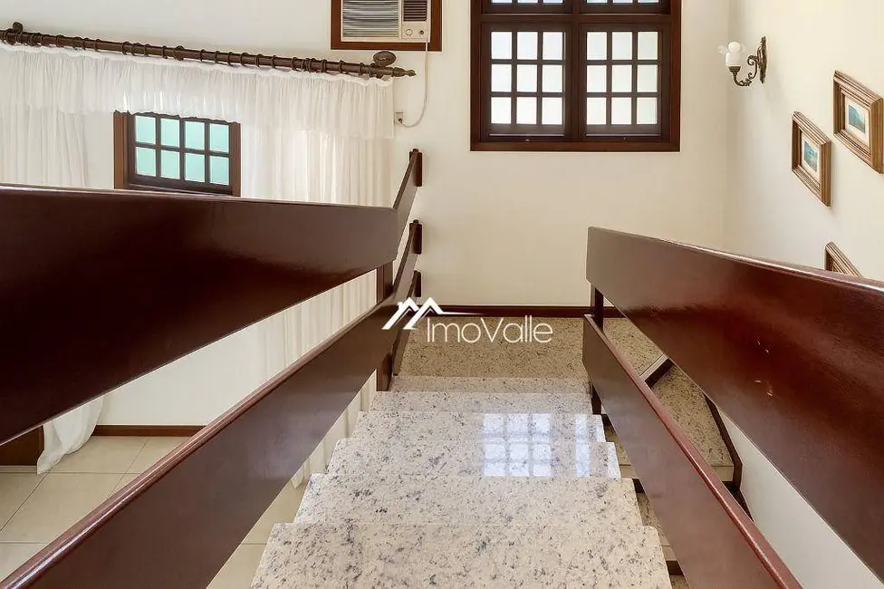 Casa de Condomínio com 4 quartos à venda, 360m2 em Sao Jose Dos Campos - SP - imagem 9 Foto 9 de Casa de Condomínio com 4 quartos à venda, 360m2 em Sao Jose Dos Campos - SP