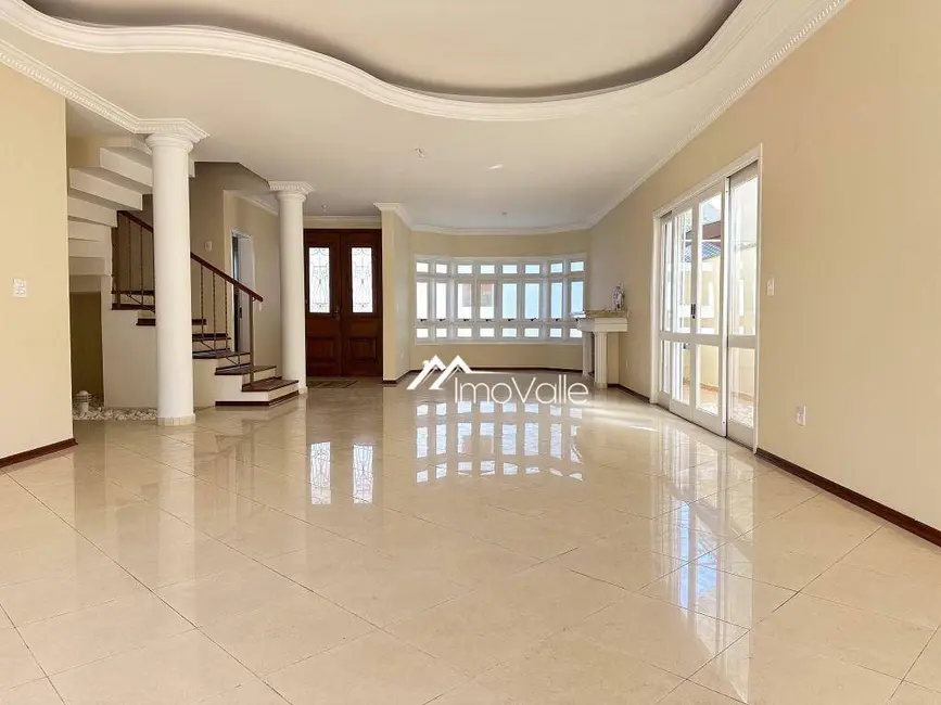 Foto 1 de Casa de Condomínio com 4 quartos para alugar, 360m2 em Sao Jose Dos Campos - SP