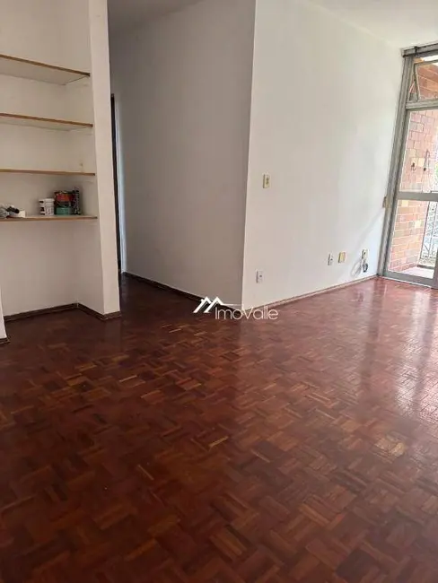Apartamento com 3 quartos para alugar, 82m2 em Sao Jose Dos Campos - SP - imagem 2 Foto 2 de Apartamento com 3 quartos para alugar, 82m2 em Sao Jose Dos Campos - SP