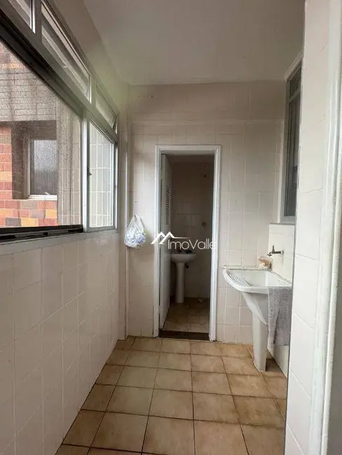 Apartamento com 3 quartos para alugar, 82m2 em Sao Jose Dos Campos - SP - imagem 9 Foto 9 de Apartamento com 3 quartos para alugar, 82m2 em Sao Jose Dos Campos - SP