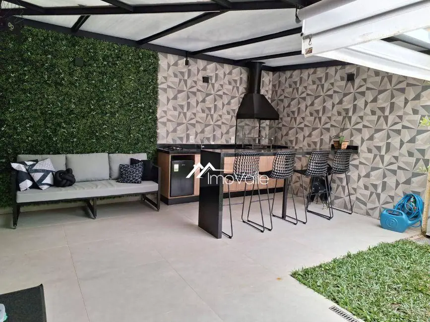 Foto 8 de Casa de Condomínio com 3 quartos à venda, 148m2 em Sao Jose Dos Campos - SP