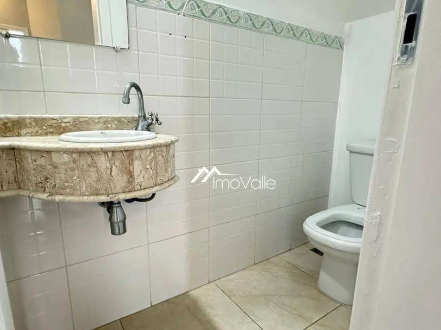 Casa com 5 quartos para alugar, 218m2 em Sao Jose Dos Campos - SP - imagem 7 Foto 7 de Casa com 5 quartos para alugar, 218m2 em Sao Jose Dos Campos - SP