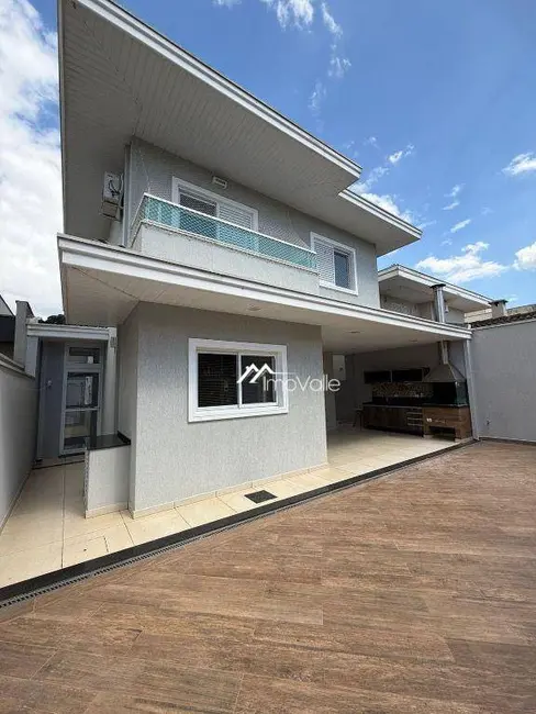 Foto 1 de Sobrado com 4 quartos à venda e para alugar, 250m2 em Sao Jose Dos Campos - SP