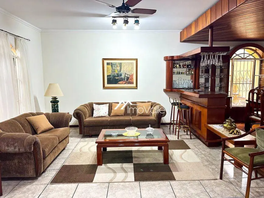 Foto 5 de Casa de Condomínio com 3 quartos à venda, 360m2 em Sao Jose Dos Campos - SP