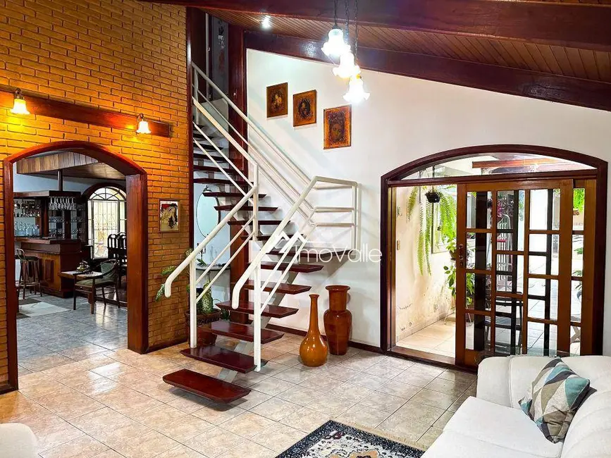 Foto 3 de Casa de Condomínio com 3 quartos à venda, 360m2 em Sao Jose Dos Campos - SP