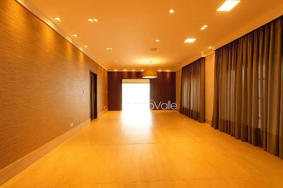 Foto 2 de Casa de Condomínio com 4 quartos para alugar, 408m2 em Sao Jose Dos Campos - SP