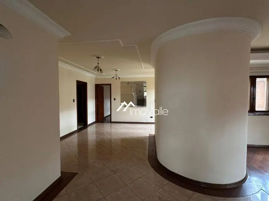 Foto 6 de Casa de Condomínio com 3 quartos à venda e para alugar, 500m2 em Sao Jose Dos Campos - SP