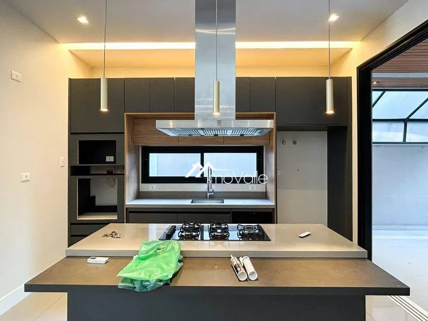 Foto 6 de Casa de Condomínio com 3 quartos para alugar, 450m2 em Sao Jose Dos Campos - SP