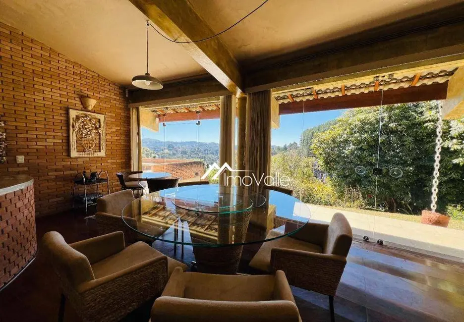 Foto 4 de Casa com 4 quartos à venda, 1085m2 em Campos Do Jordao - SP