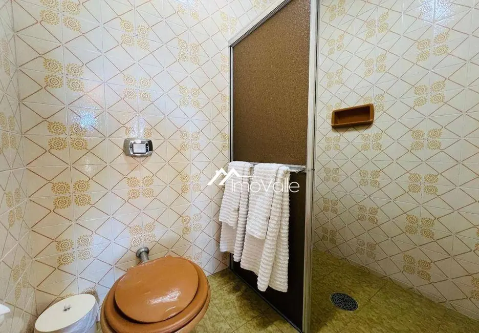 Foto 8 de Casa com 4 quartos à venda, 1085m2 em Campos Do Jordao - SP