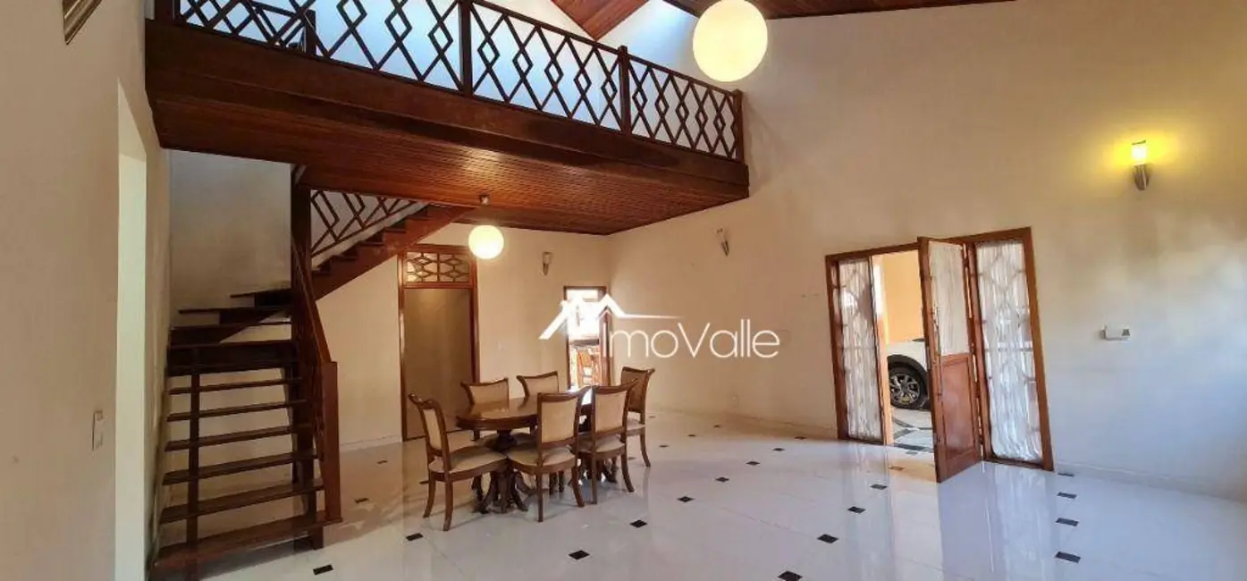 Foto 3 de Casa de Condomínio com 4 quartos à venda, 750m2 em Residencial Santa Helena, Cacapava - SP