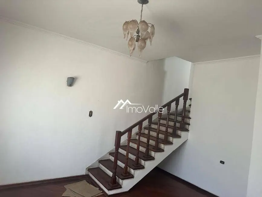 Foto 1 de Casa com 3 quartos para alugar, 350m2 em Sao Jose Dos Campos - SP