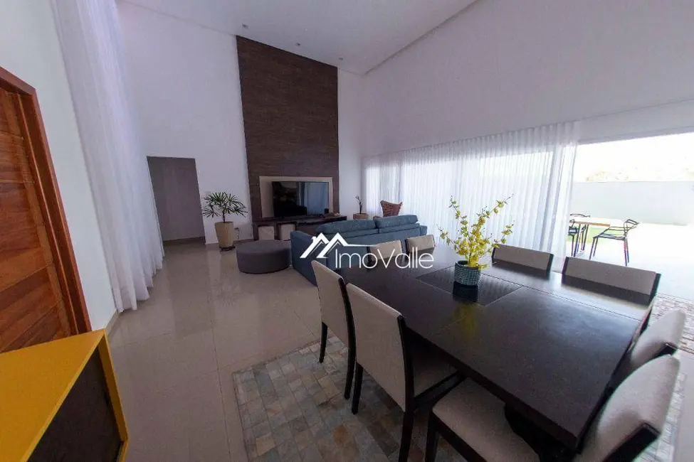 Foto 2 de Casa de Condomínio com 3 quartos à venda, 248m2 em Sao Jose Dos Campos - SP