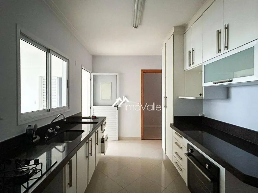 Foto 8 de Apartamento com 3 quartos à venda, 154m2 em Sao Jose Dos Campos - SP