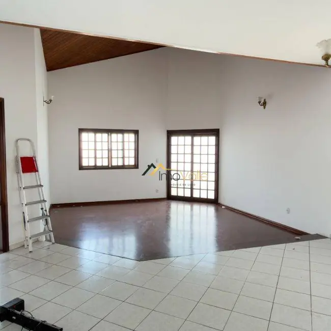 Foto 3 de Casa de Condomínio com 4 quartos para alugar, 360m2 em Sao Jose Dos Campos - SP