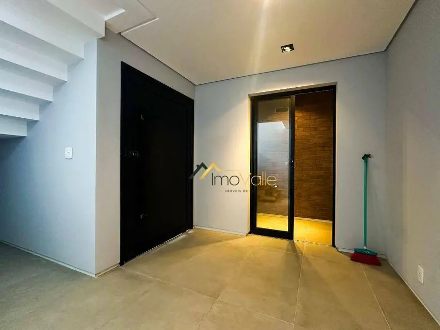 Foto 4 de Casa de Condomínio com 4 quartos à venda, 450m2 em Sao Jose Dos Campos - SP