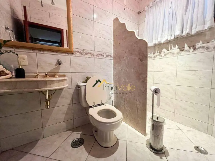 Foto 5 de Casa de Condomínio com 4 quartos para alugar, 636m2 em Sao Jose Dos Campos - SP