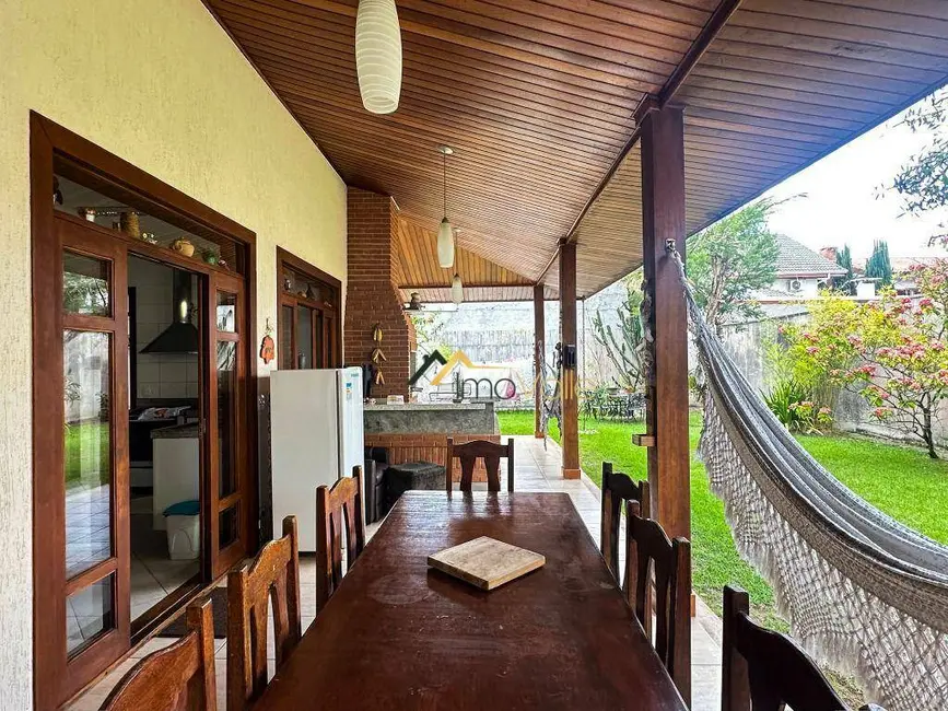 Casa de Condomínio com 3 quartos à venda, 720m2 em Sao Jose Dos Campos - SP - imagem 4 Foto 4 de Casa de Condomínio com 3 quartos à venda, 720m2 em Sao Jose Dos Campos - SP