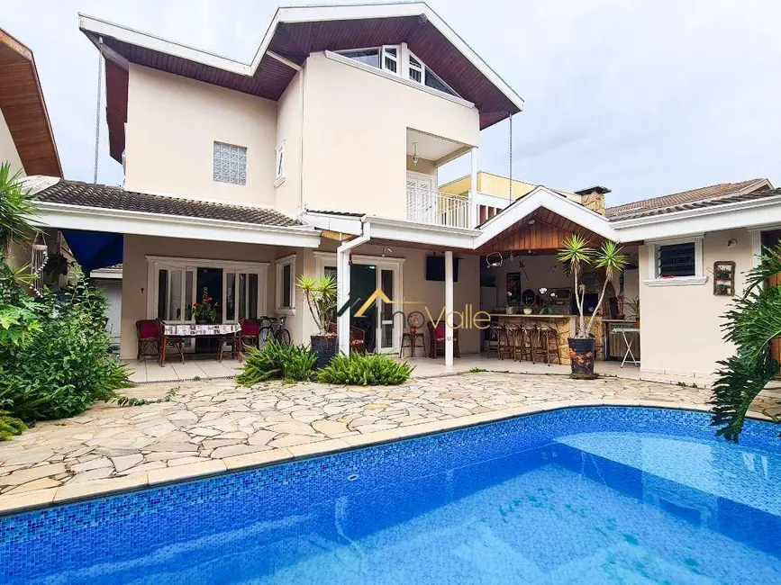 Foto 1 de Casa de Condomínio com 4 quartos à venda, 330m2 em Sao Jose Dos Campos - SP