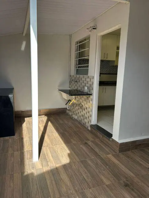 Foto 9 de Casa de Condomínio com 3 quartos à venda e para alugar, 120m2 em Sao Jose Dos Campos - SP