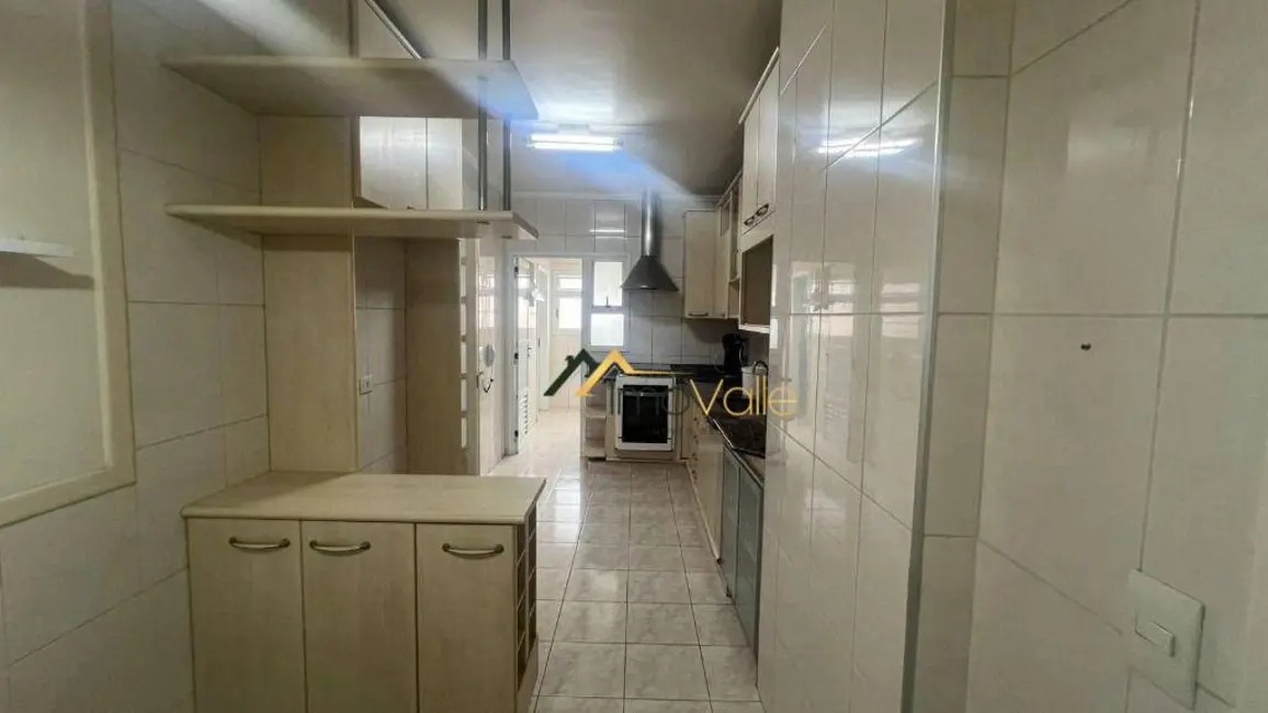 Foto 9 de Apartamento com 3 quartos à venda, 137m2 em Sao Jose Dos Campos - SP