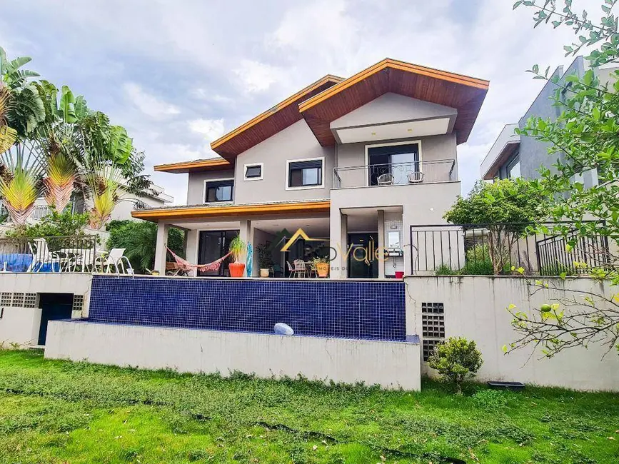 Foto 2 de Casa de Condomínio com 5 quartos à venda e para alugar, 800m2 em Sao Jose Dos Campos - SP