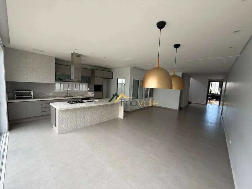 Foto 2 de Casa de Condomínio com 5 quartos para alugar, 500m2 em Sao Jose Dos Campos - SP