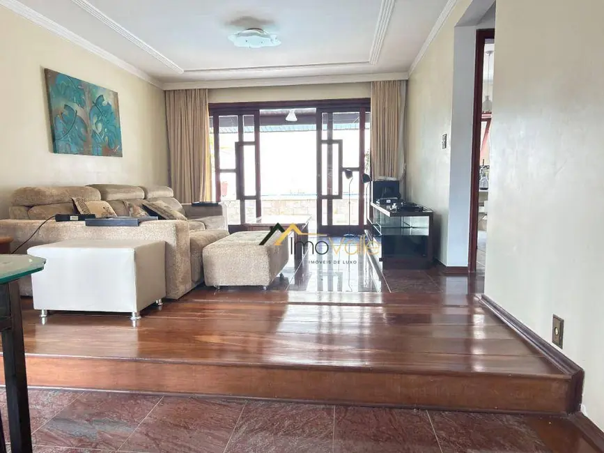 Foto 6 de Casa de Condomínio com 4 quartos para alugar, 360m2 em Sao Jose Dos Campos - SP