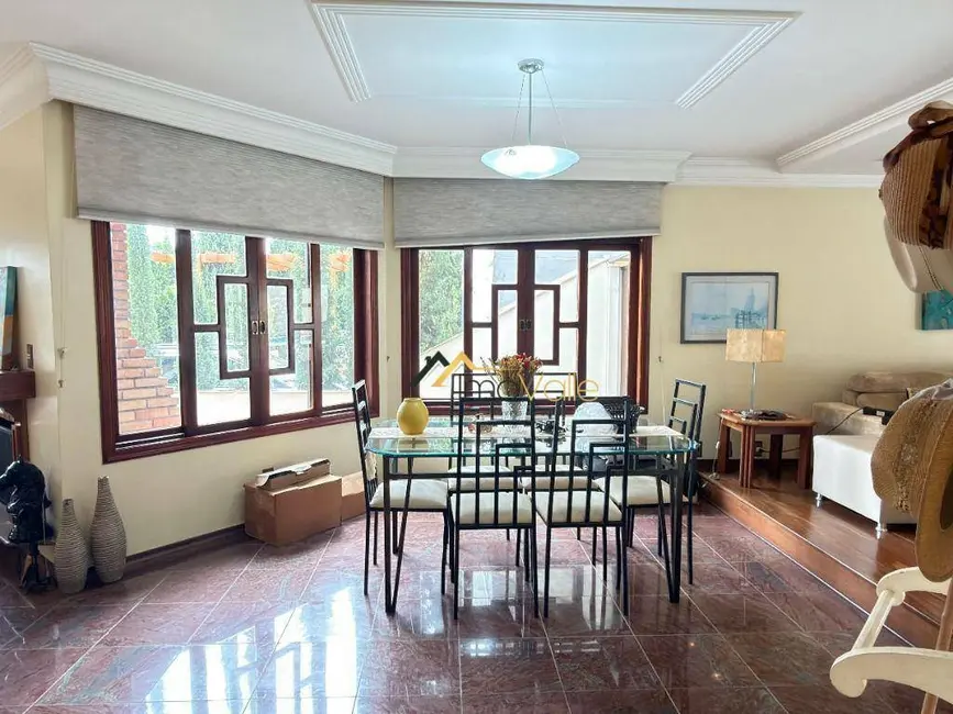 Foto 7 de Casa de Condomínio com 4 quartos para alugar, 360m2 em Sao Jose Dos Campos - SP