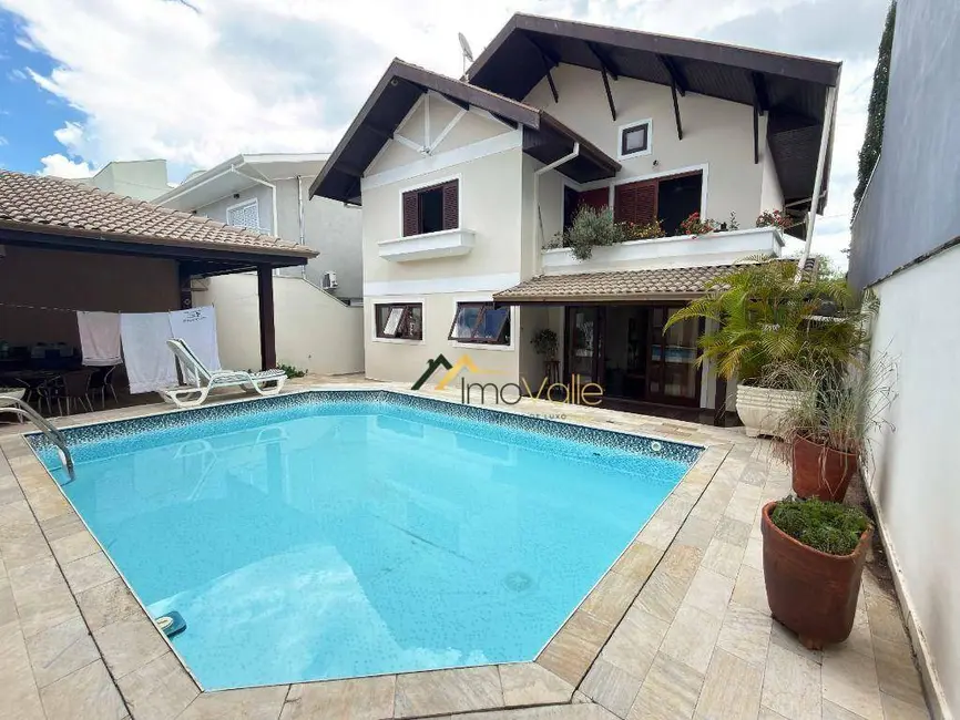 Foto 1 de Casa de Condomínio com 4 quartos para alugar, 360m2 em Sao Jose Dos Campos - SP