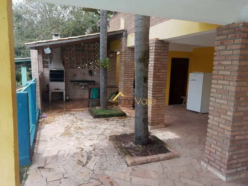 Foto 8 de Chácara com 5 quartos à venda, 1000m2 em Paraibuna - SP