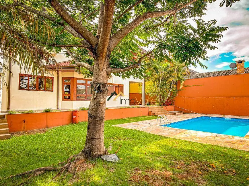 Foto 4 de Casa de Condomínio com 4 quartos à venda e para alugar, 630m2 em Sao Jose Dos Campos - SP