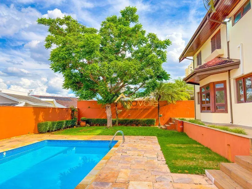 Foto 3 de Casa de Condomínio com 4 quartos à venda e para alugar, 630m2 em Sao Jose Dos Campos - SP