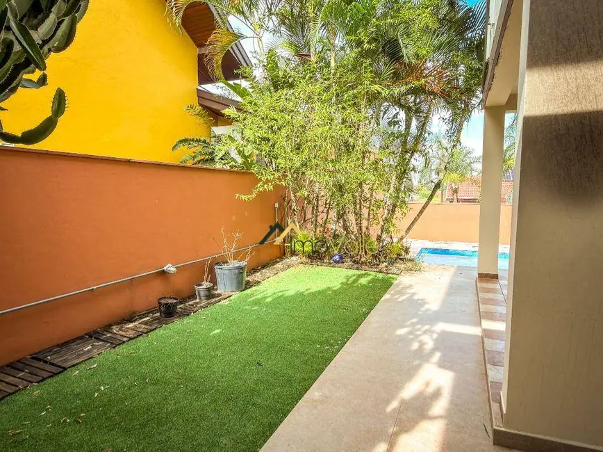 Foto 9 de Casa de Condomínio com 4 quartos à venda e para alugar, 630m2 em Sao Jose Dos Campos - SP