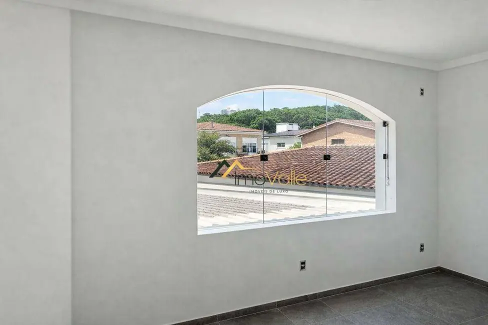 Loja para alugar, 100m2 em Sao Jose Dos Campos - SP - imagem 8 Foto 8 de Loja para alugar, 100m2 em Sao Jose Dos Campos - SP