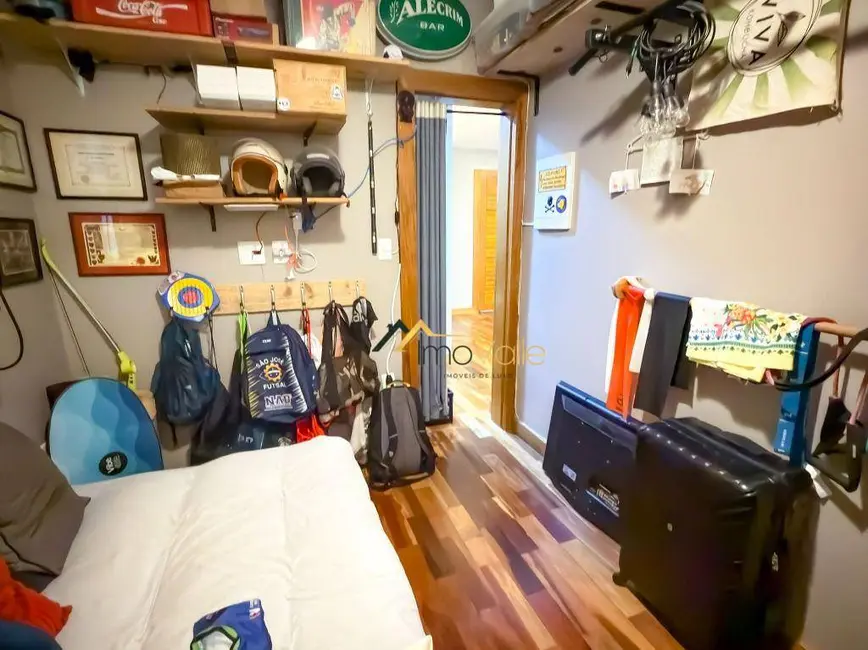 Foto 7 de Casa de Condomínio com 3 quartos à venda, 250m2 em Sao Jose Dos Campos - SP