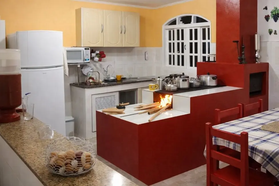 Chácara com 2 quartos à venda, 4309m2 em Natividade Da Serra - SP - imagem 2 Foto 2 de Chácara com 2 quartos à venda, 4309m2 em Natividade Da Serra - SP