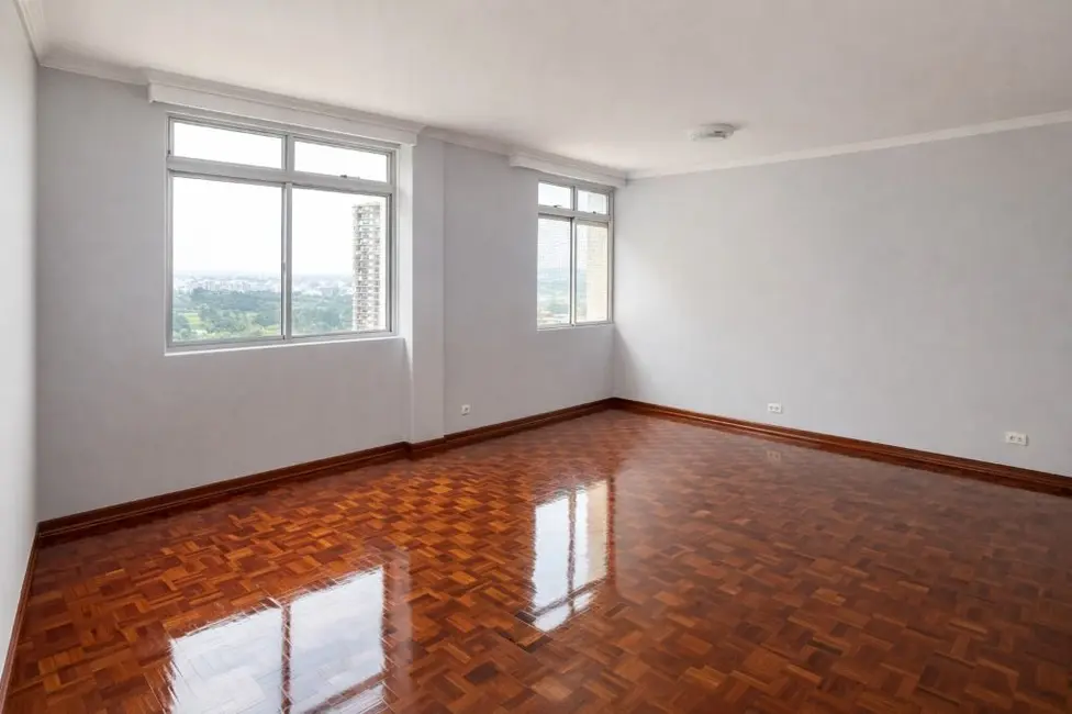Foto 1 de Apartamento com 3 quartos para alugar, 120m2 em Sao Jose Dos Campos - SP