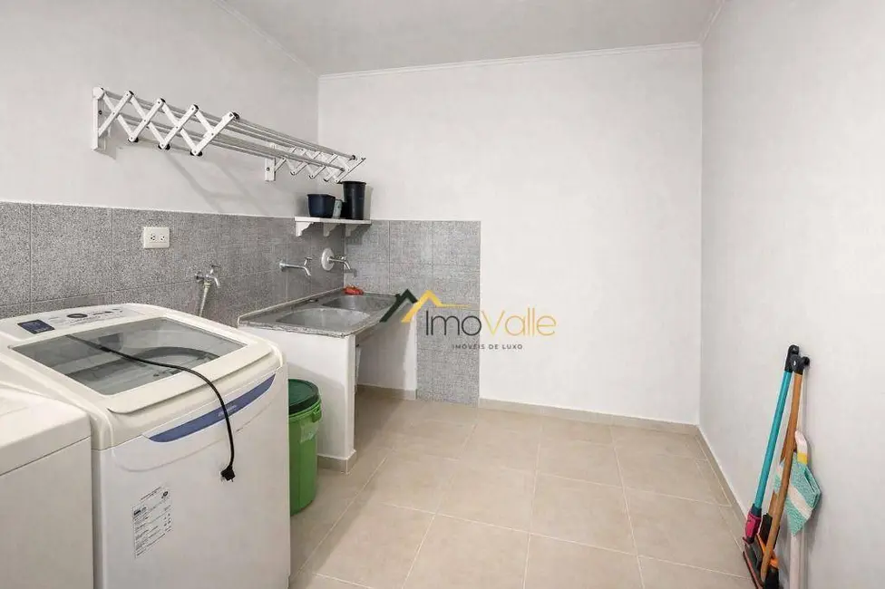 Foto 4 de Casa com 4 quartos à venda, 181m2 em Sao Sebastiao - SP