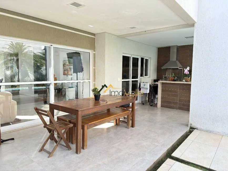 Foto 9 de Casa de Condomínio com 4 quartos à venda, 450m2 em Sao Jose Dos Campos - SP