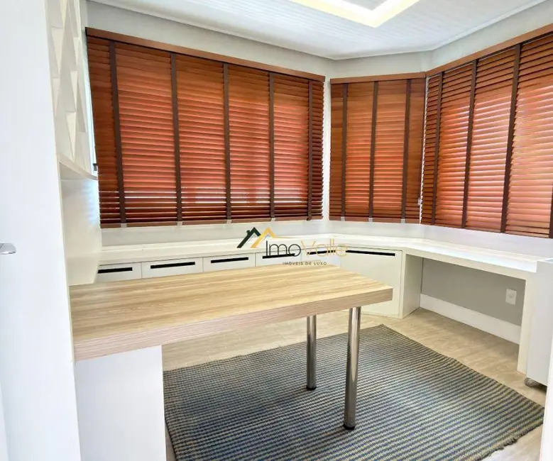 Foto 7 de Casa de Condomínio com 3 quartos à venda, 544m2 em Sao Jose Dos Campos - SP