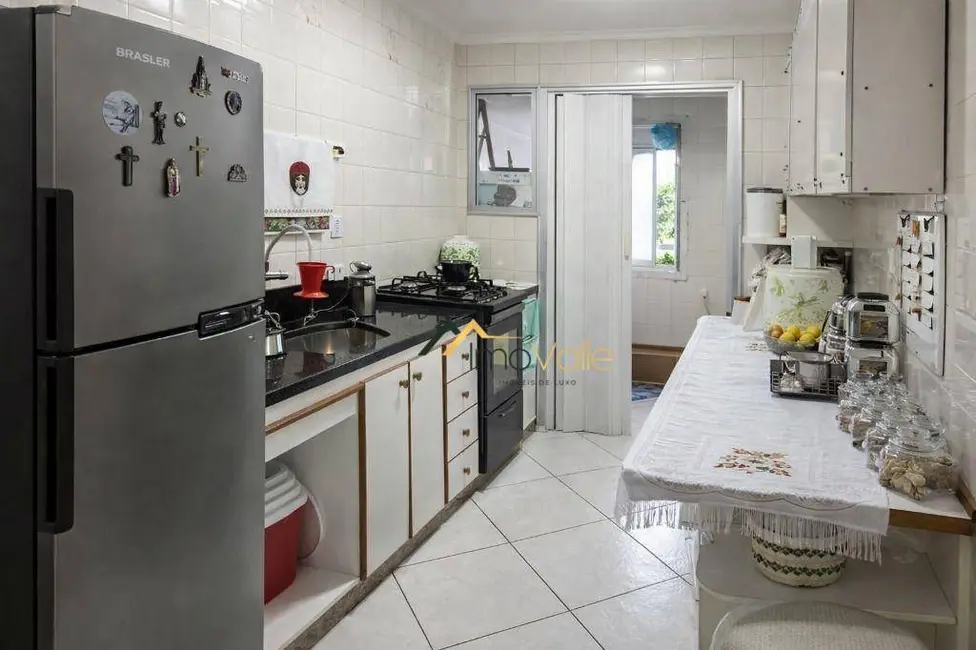 Foto 2 de Apartamento com 3 quartos à venda, 70m2 em Sao Jose Dos Campos - SP