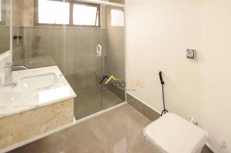 Foto 7 de Apartamento com 4 quartos à venda, 205m2 em Sao Jose Dos Campos - SP