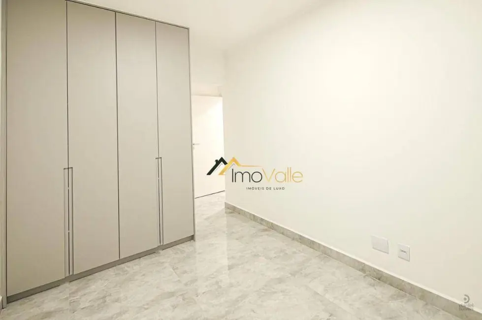 Foto 5 de Apartamento com 4 quartos à venda, 205m2 em Sao Jose Dos Campos - SP