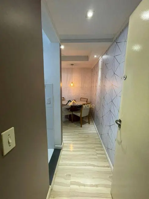 Foto 2 de Apartamento com 2 quartos à venda, 45m2 em Sao Jose Dos Campos - SP