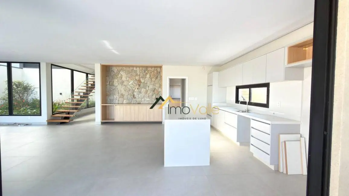 Foto 2 de Casa de Condomínio com 3 quartos à venda, 450m2 em Sao Jose Dos Campos - SP